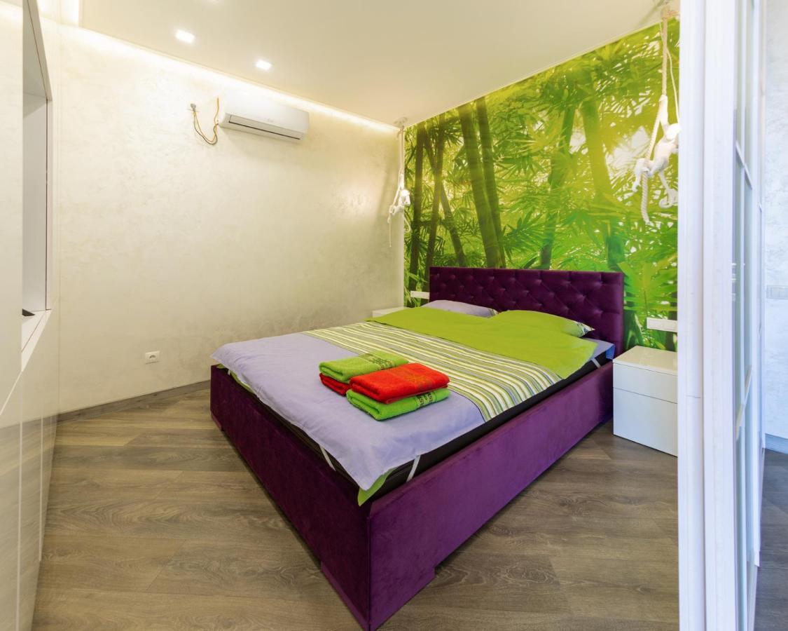 Arcadia Vip Apartments Sea View! أوديسا المظهر الخارجي الصورة